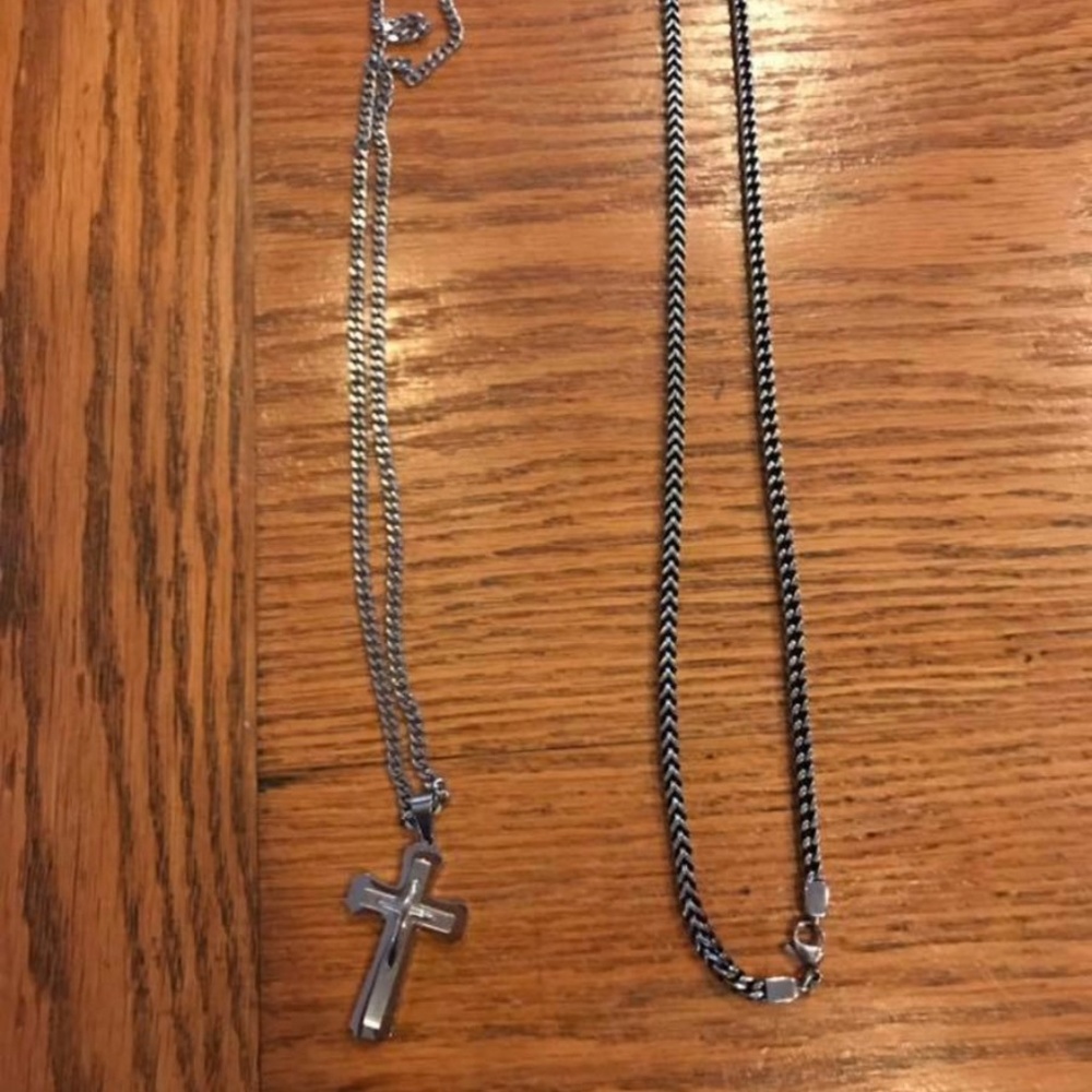 Men's Cross and Chain set